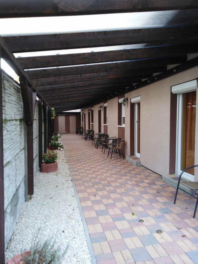 Apartament Boglarka Vendeghaz Mosonmagyaróvár Zewnętrze zdjęcie