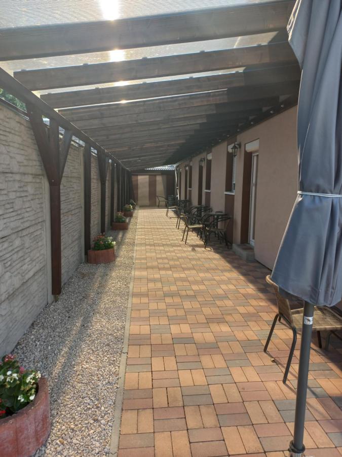 Apartament Boglarka Vendeghaz Mosonmagyaróvár Zewnętrze zdjęcie