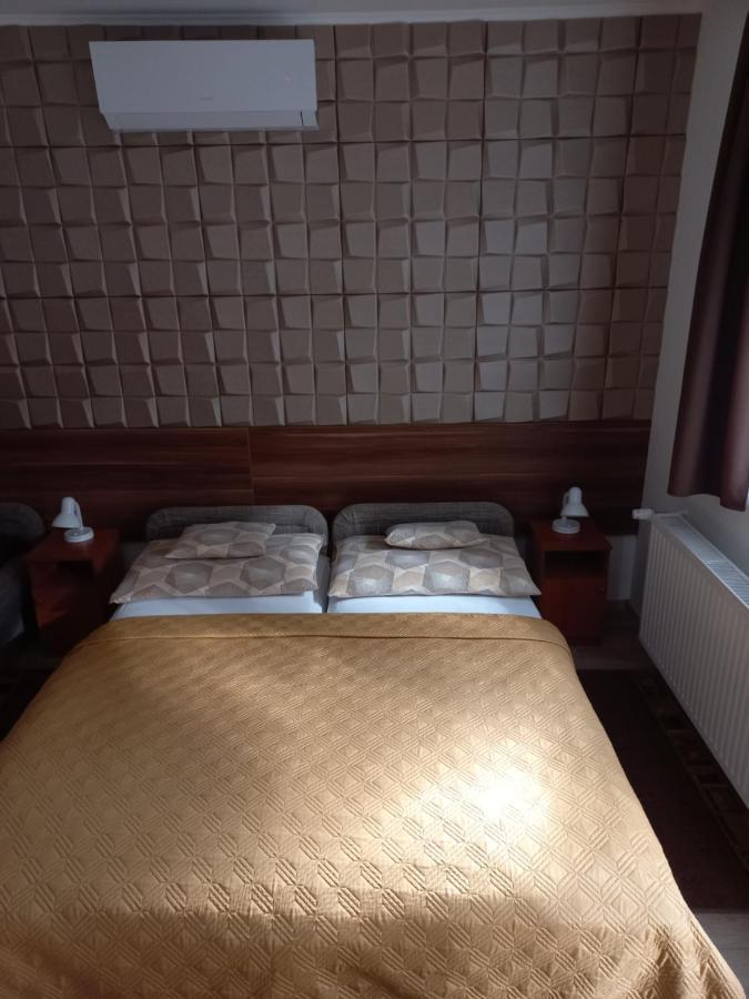 Apartament Boglarka Vendeghaz Mosonmagyaróvár Zewnętrze zdjęcie