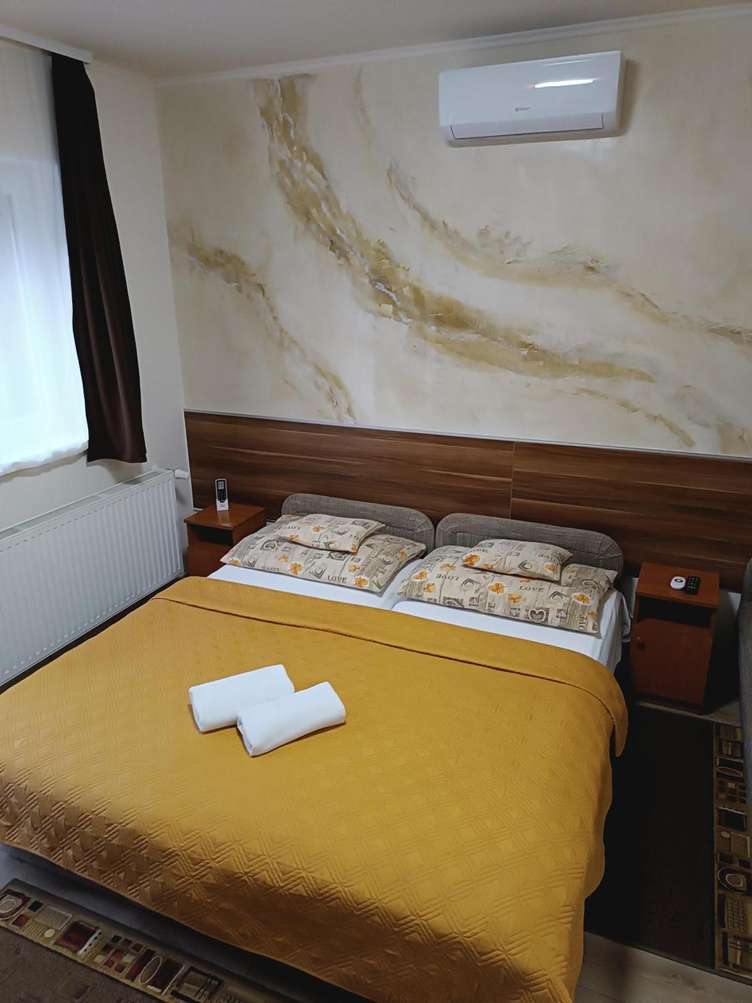 Apartament Boglarka Vendeghaz Mosonmagyaróvár Zewnętrze zdjęcie