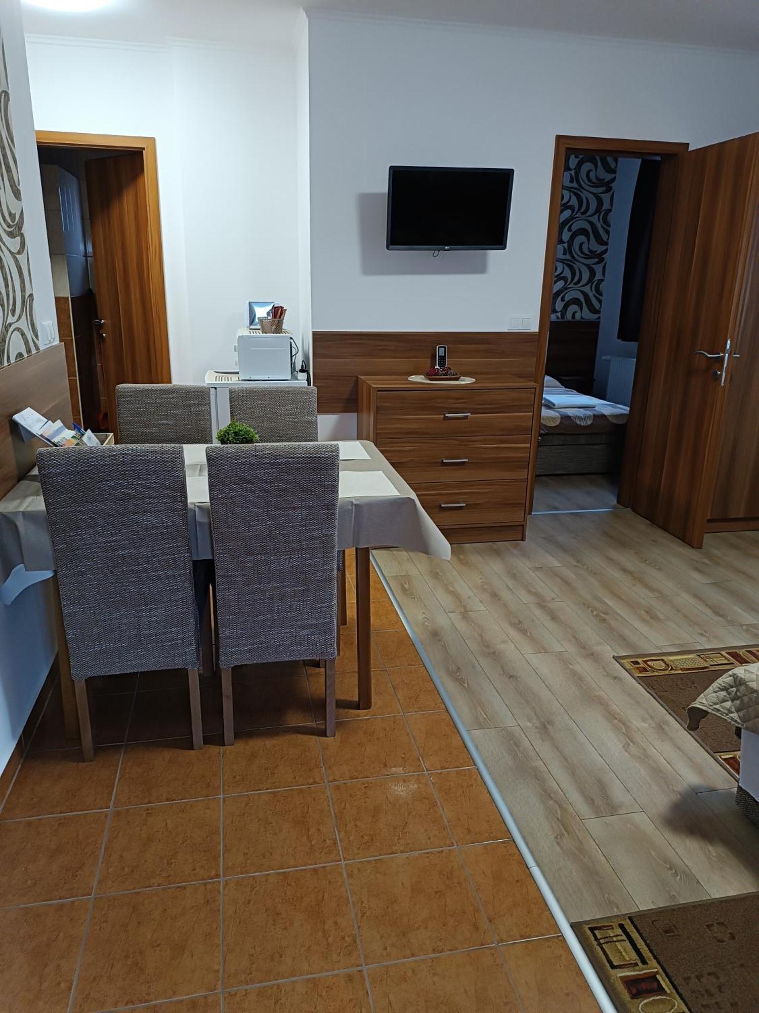 Apartament Boglarka Vendeghaz Mosonmagyaróvár Zewnętrze zdjęcie