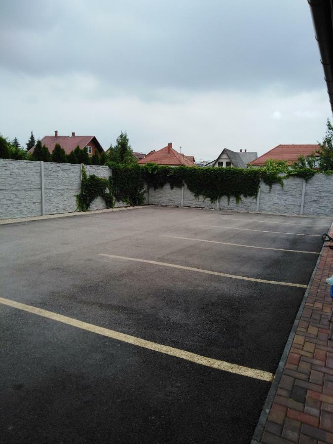 Apartament Boglarka Vendeghaz Mosonmagyaróvár Zewnętrze zdjęcie